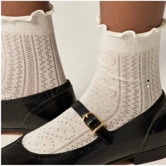 J. Crew Wing Tip Mary Jane Ballet Flats Black Spazzolato Leather size 9 CH271 - Picture 2 of 9